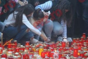 COLECTIV. MĂRTURII CUTREMURĂTOARE. Nu s-a SCHIMBAT NIMIC. TOATE SE PRĂBUȘESC