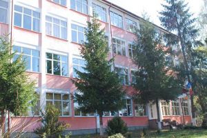 O şcoală din judeţ, dotată cu sistem de iluminat cu leduri