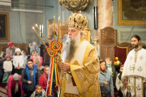 „Omul a fost creat pentru a trăi veşnic în iubirea Preasfintei Treimi”, a spus Înaltpreasfinţitul Părinte Varsanufie