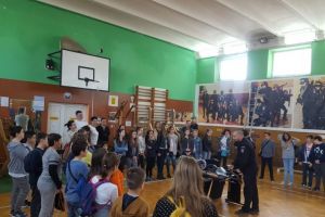 Politistii din cadrul IPJ Constanta, vizitati de elevii de la Liceul Teoretic George Calinescu din Constanta