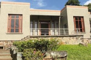 Și-a deschis porţile un nou MUZEU care organizează vizite pentru NUDIȘTI