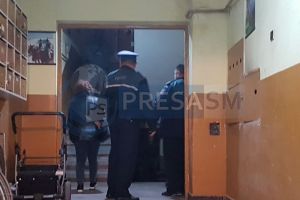 VIDEO FOTO Crimă în nordul ţării – Tată şi fiu găsiţi morţi în apartament