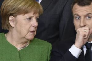 Demisia lui Merkel poate SLĂBI şi axa tradiţională germano-franceză în Parlamentul European