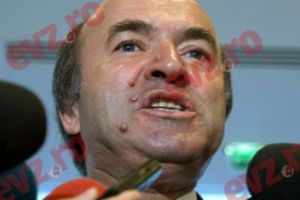 Toader pune la ÎNCERCARE NERVII pesediştiilor. Minsitrul a primit AMENINȚĂRI din partea COLEGILOR