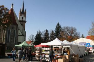 S-a deschis Expo Bistriţa – Toamna Aurie. Ce puteţi găsi pe pietonal