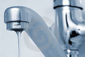 Presiune scăzută a apei în Sibiu şi alte zece localităţi