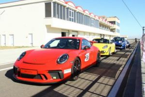 Cei mai buni piloţi din România testează Transilvania Motor Ring