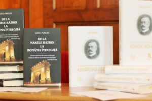 FOTOGALERIE. Dublă lansare de carte a reputatului istoric Liviu Maior, la Târgu Mureş