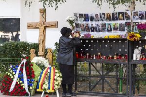 Rugaciuni si lacrimi, la trei ani de la tragedia din Colectiv