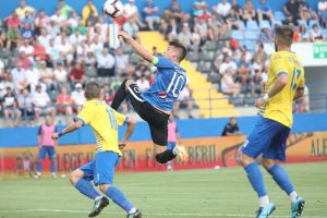 FC Viitorul, in sferturile Cupei Romaniei: Ianis Hagi si marea sa iubire pentru fotbal. Cum se bucura la golurile marcate (galerie foto + video)