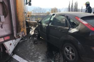 Șoferi din Gorj, implicaţi într-un accident rutier în Mehedinţi