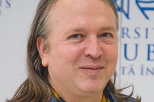 Moţiune complicată împotriva ministrului Justiţiei