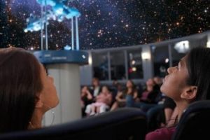 De azi, Muzeul Judeţean Argeş are Planetariu cu proiecţie video 4K!