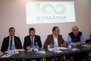 Vasile Bar: În România se câştigă mai bine ca afară. Ceclan: 70% dintre angajaţi au salariul minim