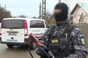 O nouă înşelătorie în România! Metoda Pomana!