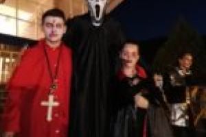 Noapte de groază în centrul Reşiţei! Întunericul şi creaturile lui au pus stăpânire peste oraş [FOTO]