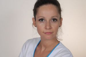 Acneea… Ce trebuie să ştim despre ea şi CUM SE TRATEAZĂ
