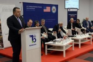 Forumul Securitatea Alimentelor şi a Resurselor de Apă: Agricultura ar trebui monitorizată prin prisma PIB-ului şi mai puţin prin producţia la hectar
