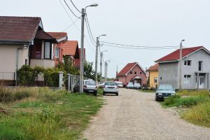 Totul pe bani. Primăria Oradea scoate la licitaţie încă 20 de parcele în cartierul Tineretului