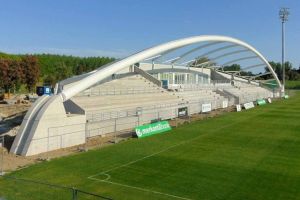 Stadion de cinci stele la Șelimbăr – Cu nocturnă şi ultramodern