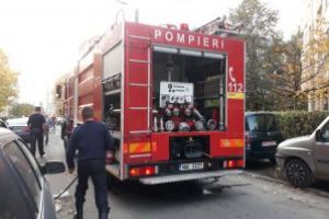 (GALERIE FOTO)Baia Mare: Incendiu pe strada Petru Rares