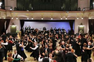 FOTOGALERIE. Balul Palatului din Târgu Mureş: mai bogat, mai strălucitor, mai generos