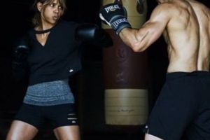 Halle Berry, la 52 de ani ARATĂ DEMENŢIAL. Ţine DIETA KETO, adică mânânci şi NU te îngraşi. FOTO în articol