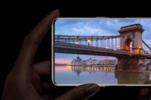 S-a lansat cel mai performant telefon din lume. Este interzis în România. Apple a rămas mult în urmă
