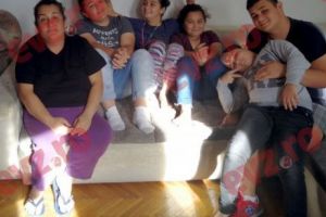 Disperarea familiei cu 10 copii. „Nu avem bani de rechizite şi de încălţăminte, iar la iarnă vom muri de frig!”