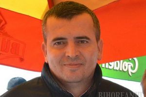 Comună îngheţată: Primarul comunei Căbeşti a cerut în instanţă dizolvarea Consiliului Local