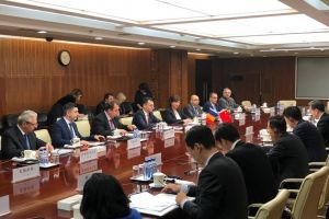 Ministrul pentru Mediul de Afaceri, Comert si Antreprenoriat, vizita in China