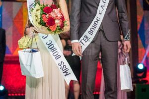 Cei mai îndrăgiţi „vrăjitori” de la Colegiul de Artă Suceava, aleşi la Şcoala de ...