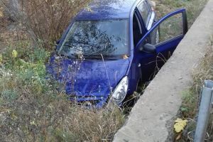 Accident rutier grav la Grămeşti, după ce un autoturism a ieşit în afara drumului