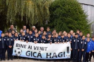 Gica Hagi, in vizita la Cumpana. Regele“, impresionat de investitiile facute in comuna in sprijinul tinerei generatii (galerie foto)