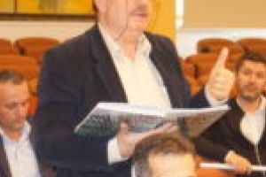 Din pragul falimentului, la superlativ! La Aquacaraş, problemele s-au rezolvat din pix!