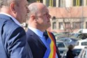 Reşiţa industrială rămâne la peste 100 de kilometri distanţă de autostradă! Din cauza CFR!