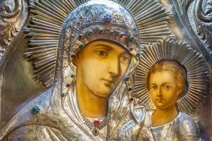 Hramul Mănăstirii Slobozia. Va fi adusă Icoana Făcătoare de Minuni a Maicii Domnului de la Mănăstirea Sihăstria