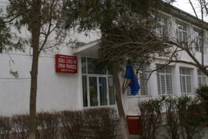 Post vacant la Scoala Gimnaziala nr. 3 Ciprian Porumbescu“, Constanta. Cine poate participa la concurs 