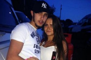 DRAGOSTE de soţie! ÎNJUNGHIATĂ de 46 de ori de soţul ÎNȘELAT, femeia L-A IERTAT şi vrea o familie cu el. Cât AMAR DE VREME trebuie însă să aştepte
