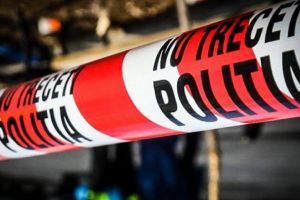 Un poliţist de la Crima Organizată şi-a împuşcat băiatul de trei ani după care s-a sinucis