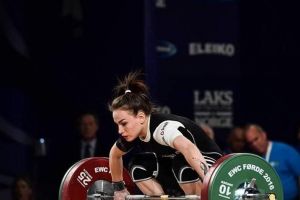 Romania a obtinut prima medalie la Mondialele de haltere. Cristina Iovu, pe podium 