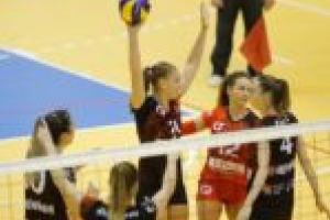 Agroland Timişoara s-a străduit, dar a cedat în faţa vicecampioanei din Blaj. CSM Lugoj, învinsă şi ea