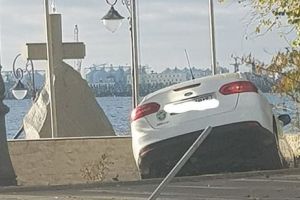 Constanta. Cum a ajuns un sofer cu masina pe scarile falezei de la Cazino