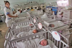 Surpriza in Romania: a nascut in mare secret vineri noapte