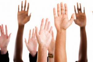 Elevii bihoreni, îndemnaţi să candideze la Consiliul Judeţean al Elevilor