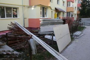 Dezastru în zonele unde se face reabilitarea termică a blocurilor. Azi, Intrarea Muncelului (FOTO)