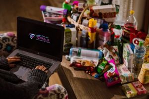 NOU! Târgumureşenii îşi pot face cumpărăturile zilnice on-line!