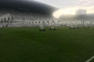 Instalaţie performantă pentru gazonul de pe Cluj Arena