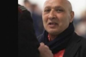 Momente DRAMATICE  într-un oficiu poştal. Un renumit MAFIOT ITALIAN ţine ostatici cinci persoane. Care sunt cererile MAFIOTULUI