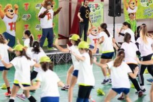 Cristina Neagu, printre elevii piteşteni!